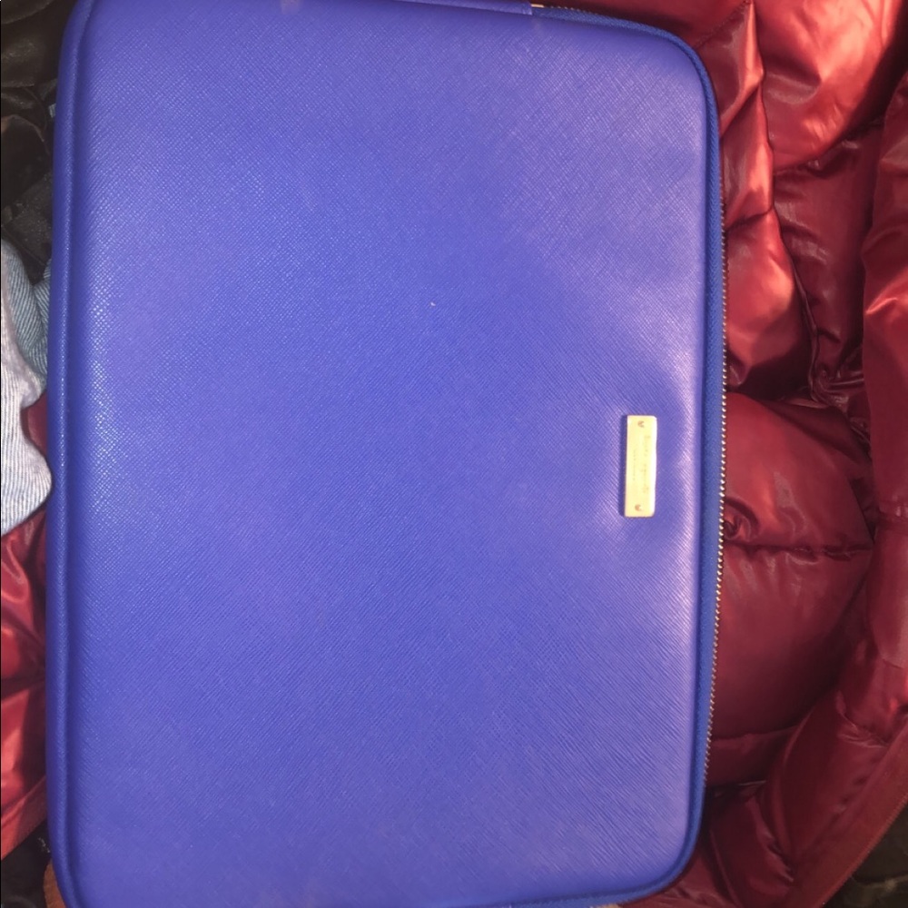 Brand new Kate Spade laptop cover, padded